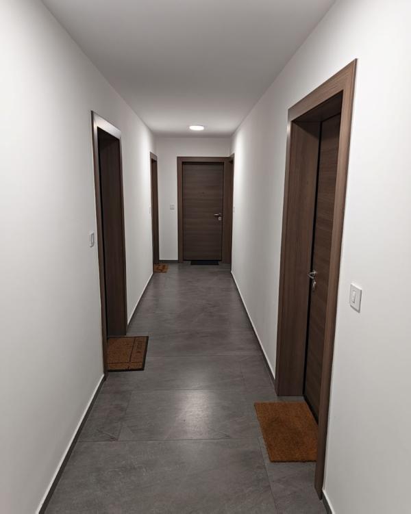 Slika 3 - Partizanski blok ulica 1., Dvosoban stan za izdavanje, 44m2, 600€